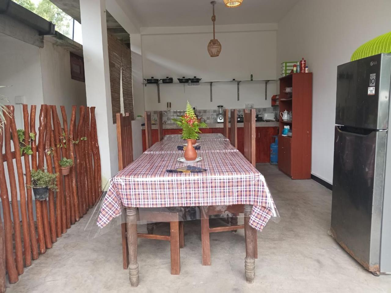 Little Villa Guest House Ahangama Rum bild