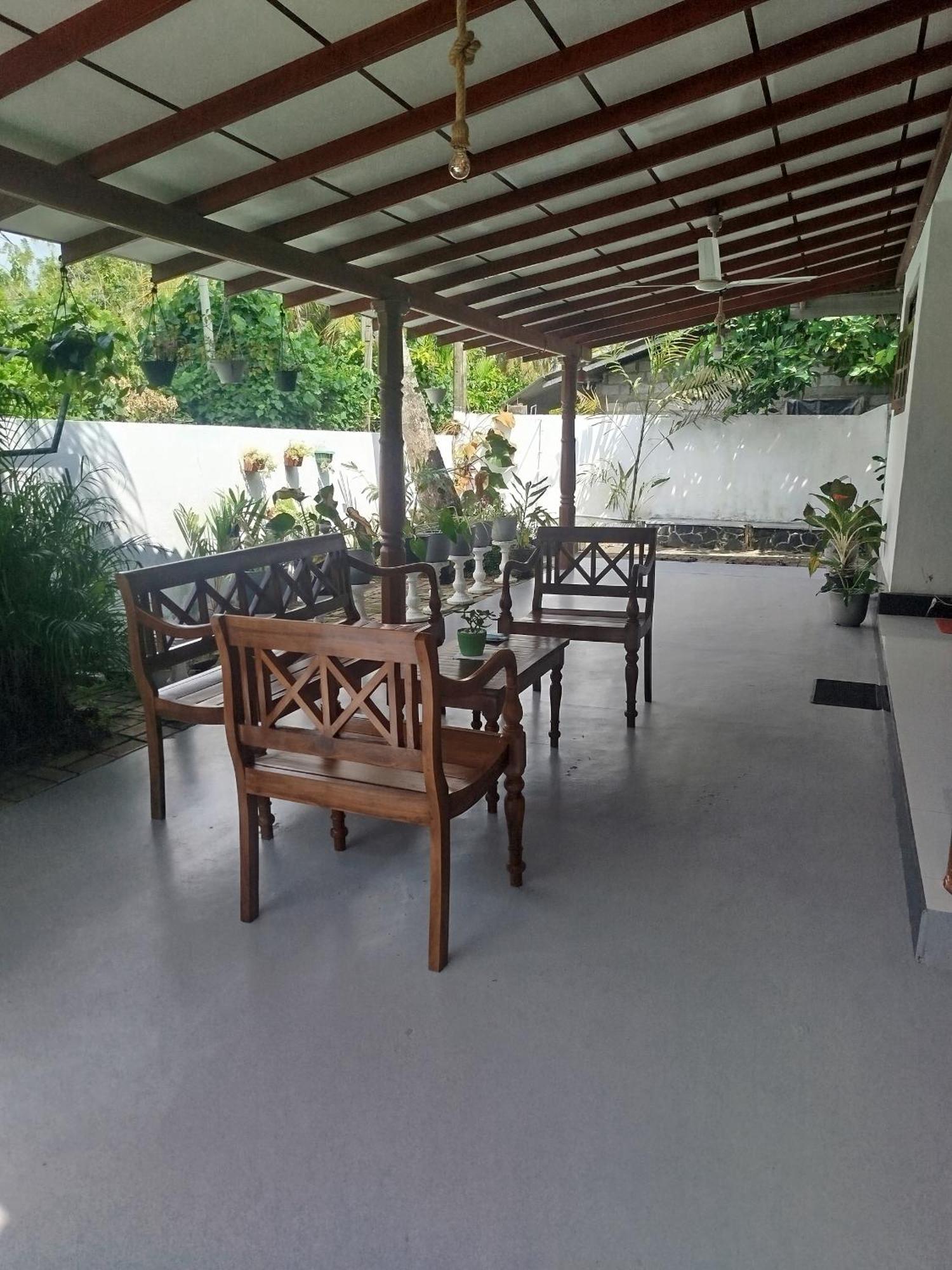 Little Villa Guest House Ahangama Rum bild