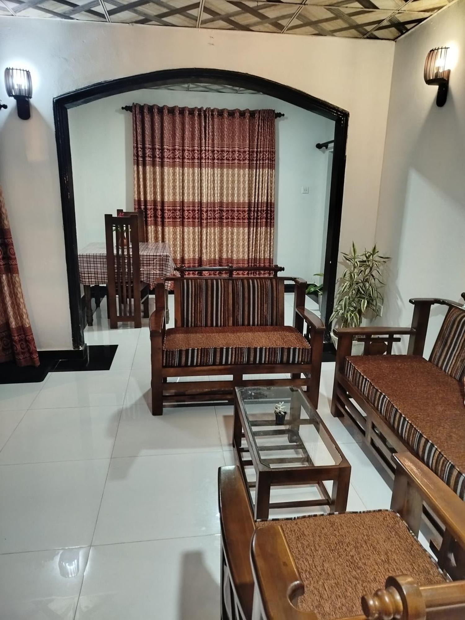 Little Villa Guest House Ahangama Rum bild
